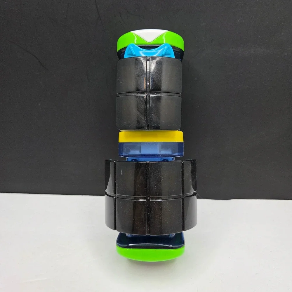Hasbro Bop It Tetris Electronic Handheld Game Blue Black Green Lights Sounds Toy